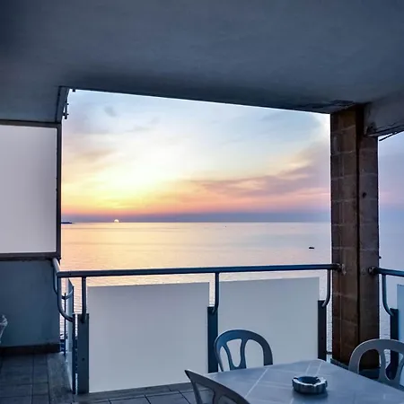 La Casa Al Faro Appartement *